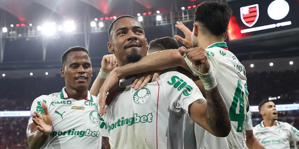 Palmeiras vence Flamengo e amplia liderança no Campeonato Brasileiro