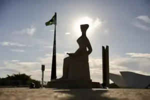 STF acaba com aposentadoria compulsória como punição a juízes condenados