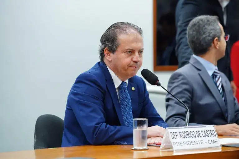 União Brasil avalia opções para o governo de Minas Gerais