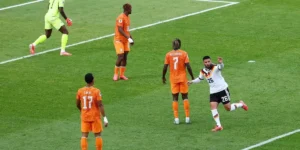Alemanha supera a Costa do Marfim e avança para as fases eliminatórias
