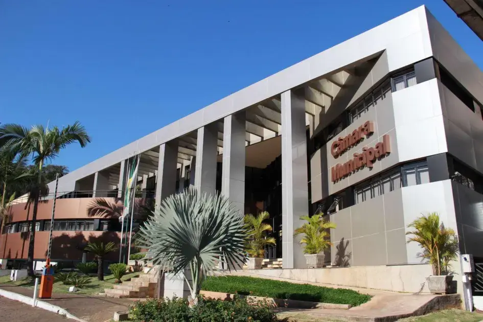 Câmara de Itabira aprova 80 casas populares e projetos de educação cívica Câmara de Itabira aprova 80 casas populares e projetos de educação cívica