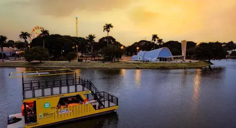 Capivarã oferece passeios especiais ao pôr do sol na Lagoa da Pampulha