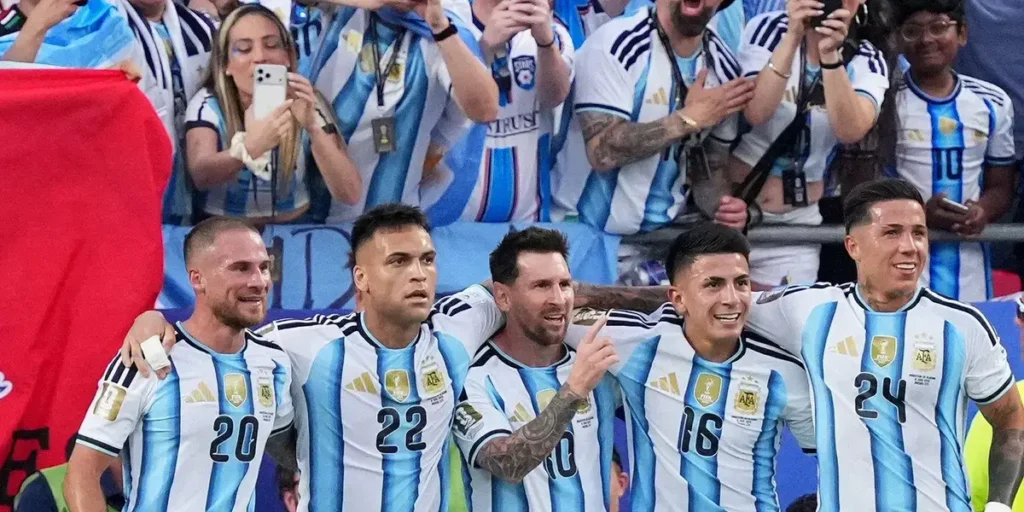Copa do Mundo: Argentina e França buscam classificação hoje Copa do Mundo: Argentina e França buscam classificação hoje