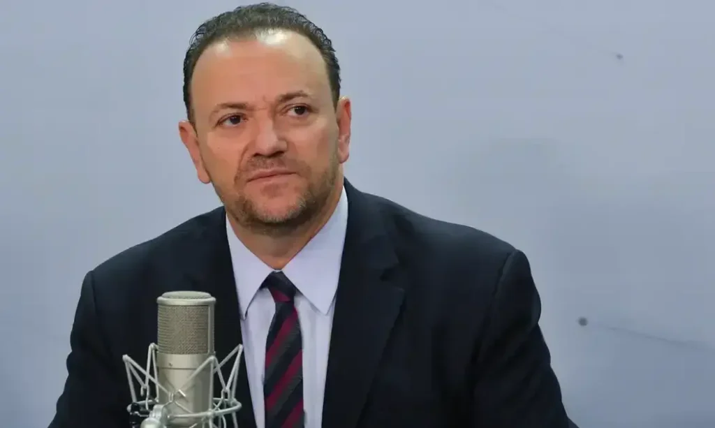 Definição do palanque em Minas é entregue a Lula por Edinho Silva
