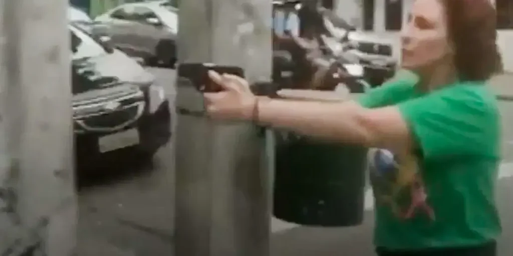Entidades manifestam apoio a jornalista preso após perseguição de Carla Zambelli