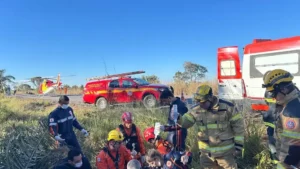 Grave acidente na BR-365 deixa um ferido e aciona resgate aéreo em MG
