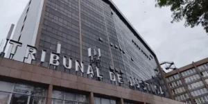 Histórias Judiciais Envolvendo o Futebol e a Taça Jules Rimet no TJRJ