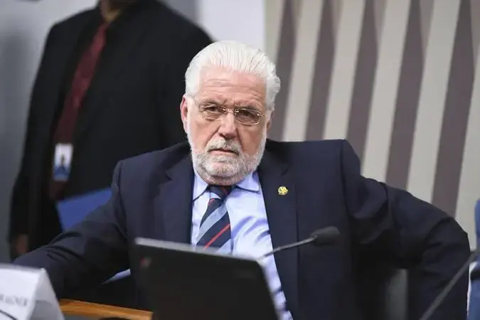 Jaques Wagner e Lula se reúnem na próxima segunda-feira Jaques Wagner e Lula se reúnem na próxima segunda-feira