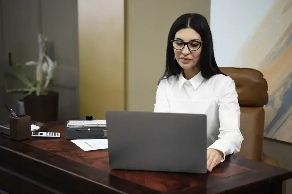 Oportunidades de trabalho: SINE Itabira disponibiliza 25 vagas hoje