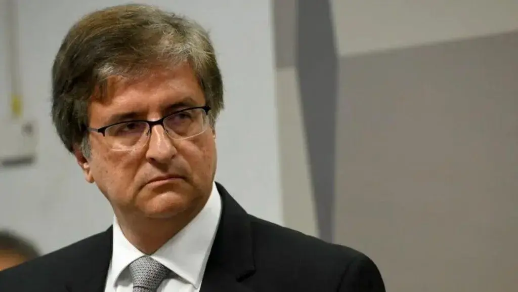 PGR dá sinal verde à Lei da Dosimetria e diminui riscos de adiamento no STF PGR dá sinal verde à Lei da Dosimetria e diminui riscos de adiamento no STF