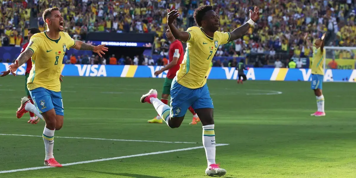 Raphinha, Vinícius Jr. e Douglas Santos brilham na estreia do Brasil