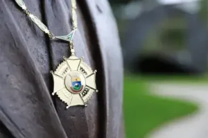 Belo Horizonte proíbe homenagens oficiais a condenados por crimes hediondos