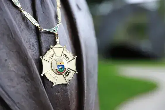 Belo Horizonte proíbe homenagens oficiais a condenados por crimes hediondos Belo Horizonte proíbe homenagens oficiais a condenados por crimes hediondos