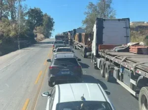 Congestionamentos na BR-381 nesta sexta-feira: informações sobre as obras