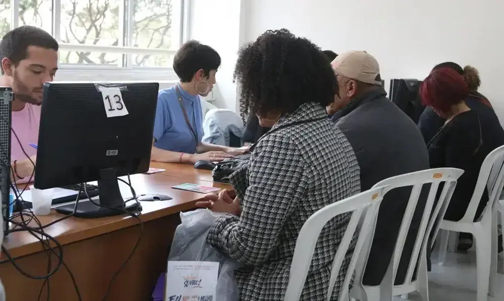 Consmepi anuncia seleção para agente administrativo em João Monlevade, salário de R$ 2,8 mil