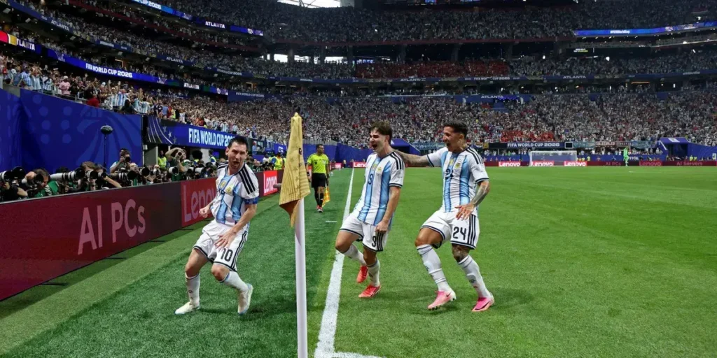 Copa do Mundo de 2030: Espanha e Argentina se preparam para novos desafios Copa do Mundo de 2030: Espanha e Argentina se preparam para novos desafios
