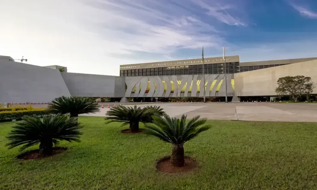 Decisão judicial determina devolução de parcelas de empréstimos do INSS