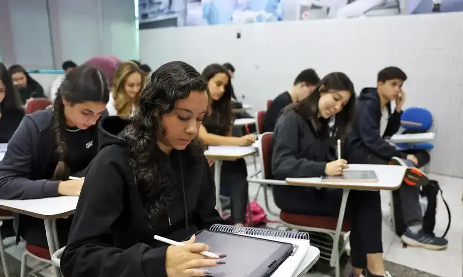 Fies encerra inscrições nesta sexta com 44 mil vagas disponíveis para 2026