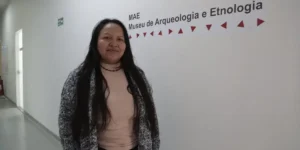 Francy Baniwa: Pioneirismo e representatividade indígena na USP
