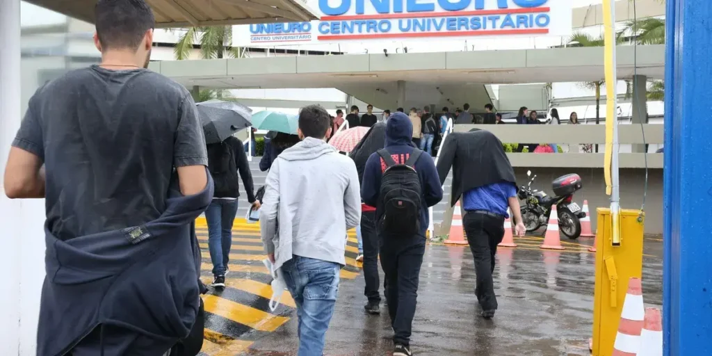 Inscrições para o segundo semestre do Fies 2026 se encerram hoje