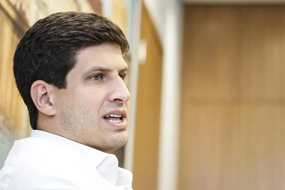 João Campos exige alinhamento do PSB no cenário político de Minas João Campos exige alinhamento do PSB no cenário político de Minas