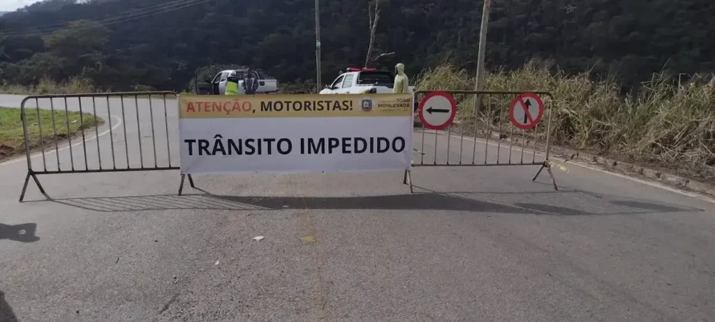 João Monlevade: Interdição da Avenida João Braga para Recapeamento Asfáltico