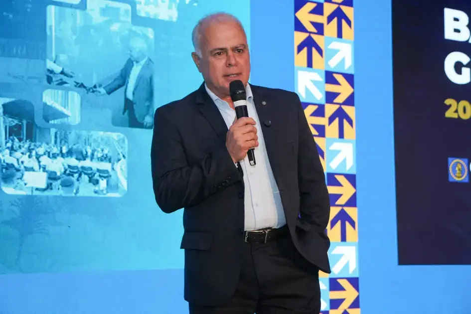 Marcos Gervásio é reeleito presidente do Crea-MG para triênio 2027-2029 Marcos Gervásio é reeleito presidente do Crea-MG para triênio 2027-2029