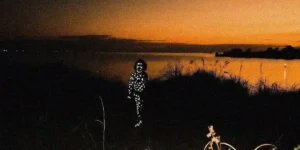 Museu Dragão apresenta exposição que reinterpreta o medo na arte LGBT+