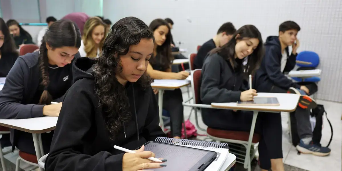 Prouni registra 529,7 mil inscrições para o segundo semestre de 2026