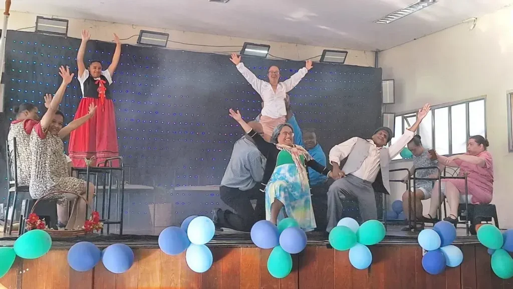 APAE de João Monlevade brilha com cinco prêmios no Festival Nossa Arte
