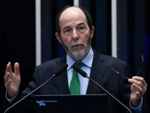 Armínio Fraga expressa preocupação com futuro da economia brasileira