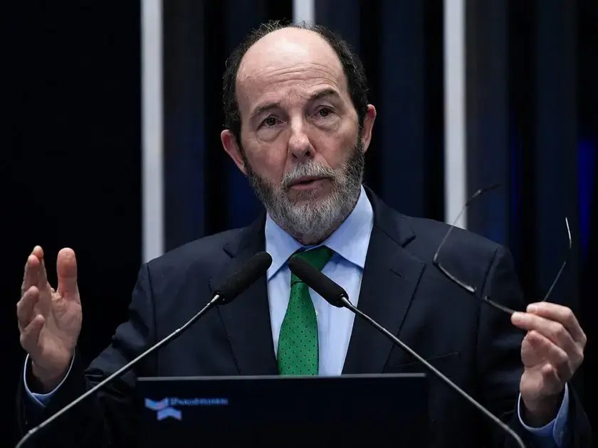 Armínio Fraga expressa preocupação com futuro da economia brasileira Armínio Fraga expressa preocupação com futuro da economia brasileira
