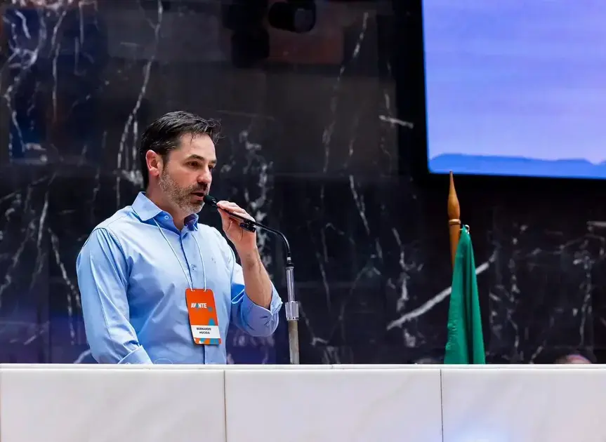 Bernardo Mucida é oficialmente candidato a deputado federal pelo Avante Bernardo Mucida é oficialmente candidato a deputado federal pelo Avante