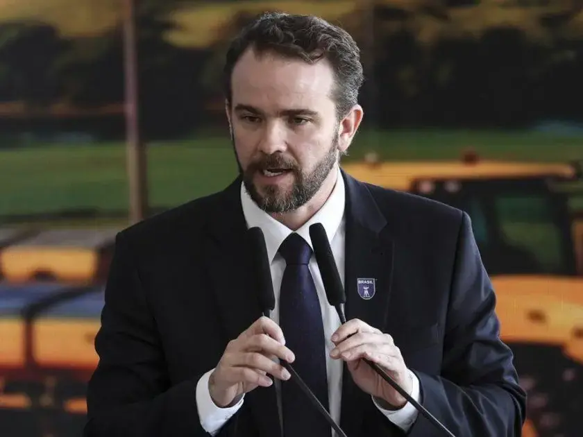 Carga Tributária Impulsiona a Arrecadação e o Desenvolvimento Econômico