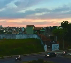Clima estável com poucas nuvens é previsto para cidades de Minas Gerais