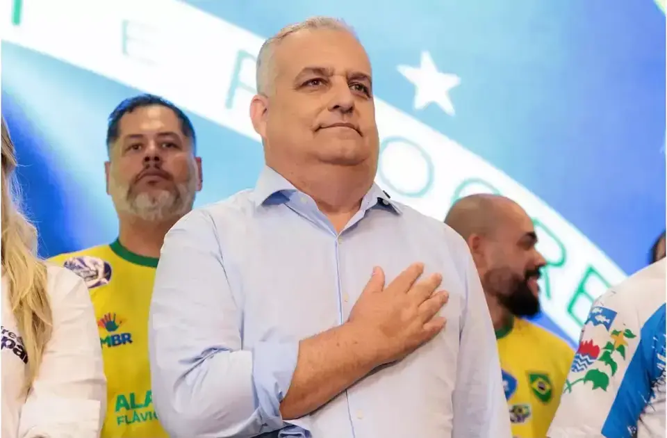 Deputado Alfredo Gaspar é escolhido para vice de Flávio Bolsonaro Deputado Alfredo Gaspar é escolhido para vice de Flávio Bolsonaro