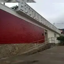 Escola Manoel Loureiro faz levantamento sobre demanda por cursos técnicos