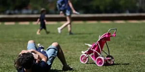 Estudo revela que pais estão menos presentes na criação de filhos hoje em dia