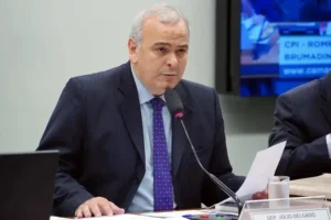 Ex-deputado de Minas Gerais se lançará como vice de Cury