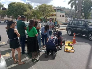 Idosa de 76 anos atropelada na Avenida Duque de Caxias em Itabira