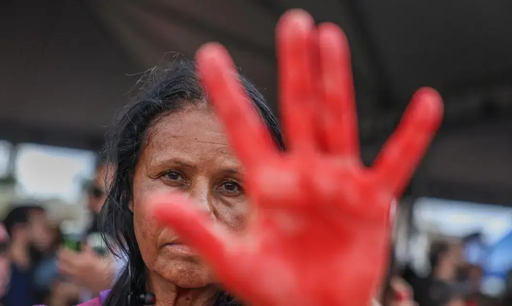 Itabira realiza rodas de conversa sobre violência contra a mulher no Agosto Lilás