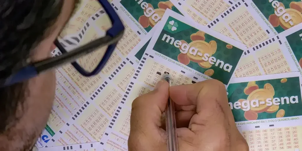 Mega-Sena acumula e prêmio do próximo sorteio pode chegar a R$ 50 milhões