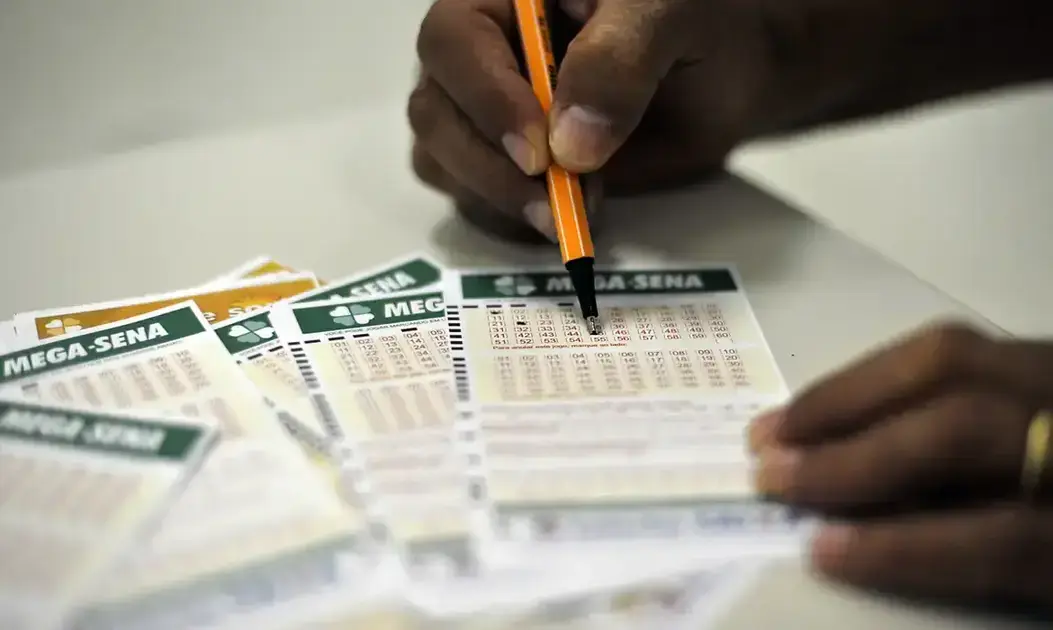 Mega-Sena sorteia prêmio acumulado de R$ 38 milhões no domingo