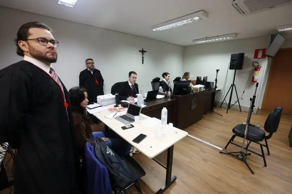 Membro da Máfia Azul é condenado a 67 anos por ataque a ônibus em BH