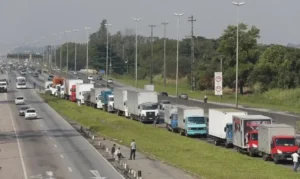 Nova lei estabelece frete mínimo e aprimora fiscalização no transporte de cargas
