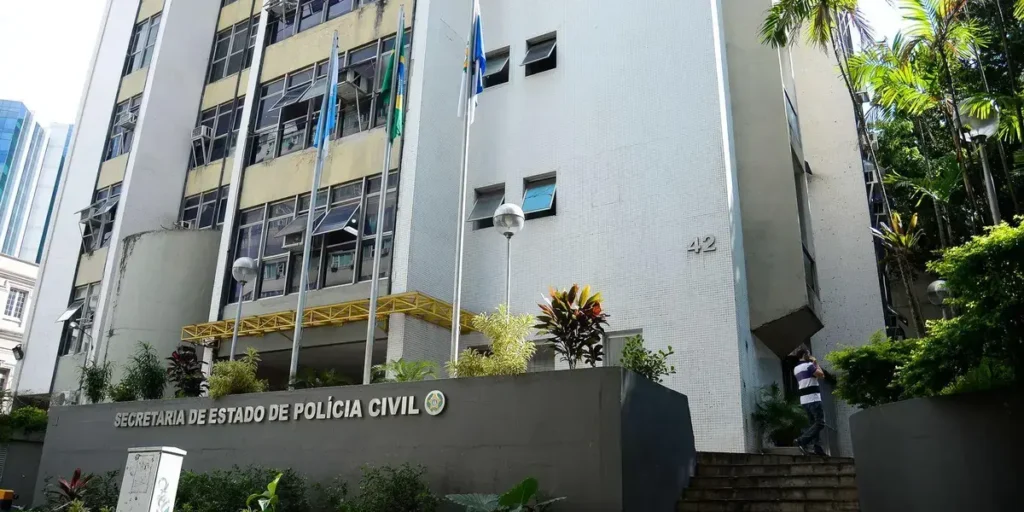 Operação da Polícia Civil do Rio mira membros do Comando Vermelho em novos ataques