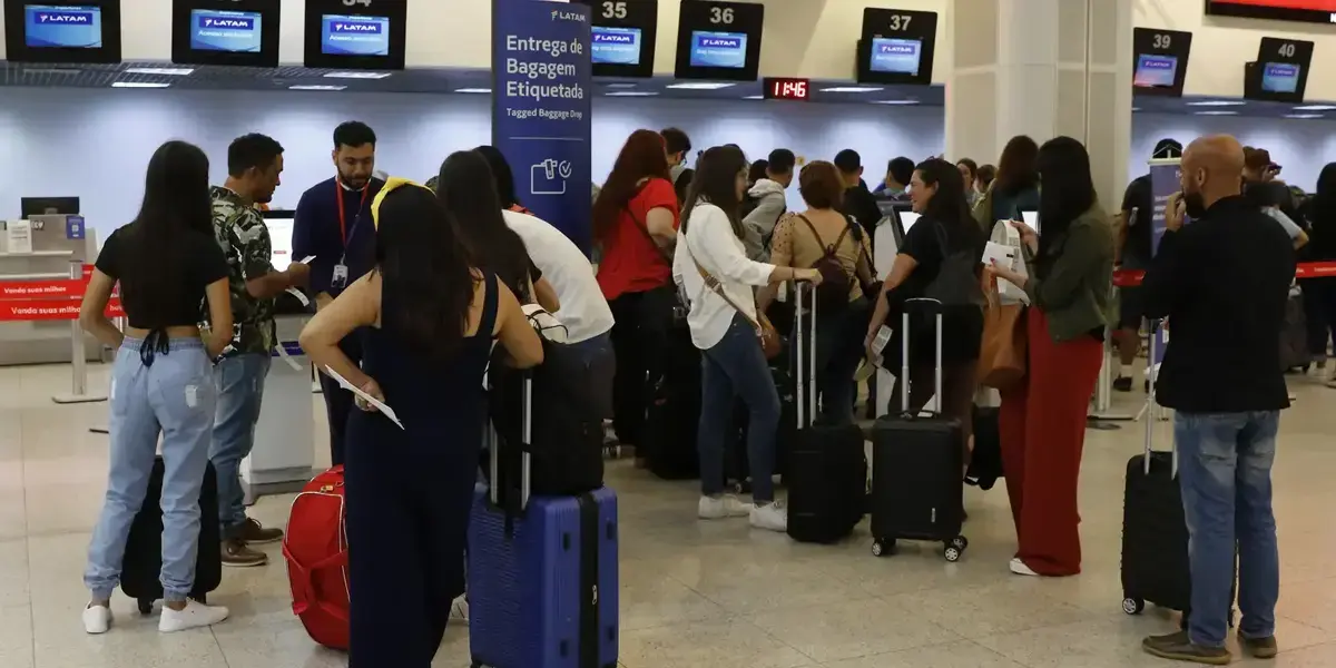 Operação normal no Santos Dumont após cancelamento de 13 voos