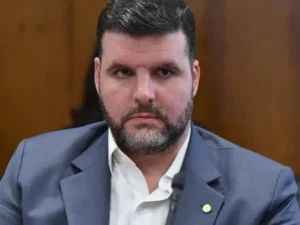 Partido Liberal analisa nomes para vice de Flávio Bolsonaro nas eleições de 2024