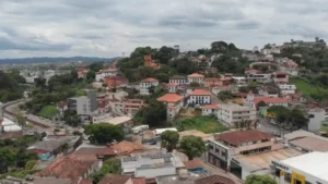 Previsão do Tempo: temperaturas amenas e chuvas isoladas em Minas Gerais