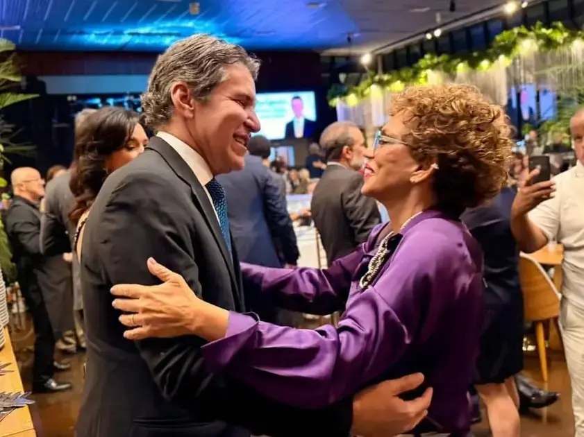 PSB forma aliança com Patrus Ananias e Marília Campos em Minas Gerais